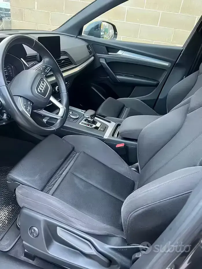 Usata Audi Q5 190 CV (139 kW) 2019 Grigio SUV