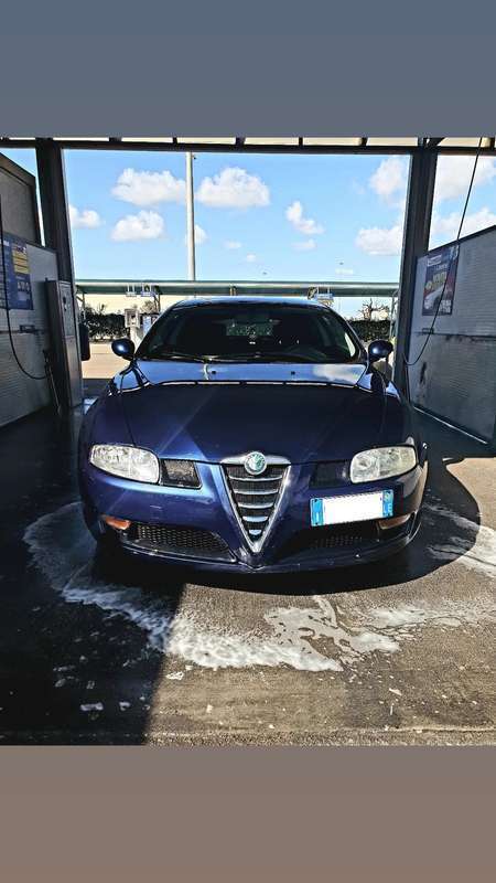 Usato 2004 Alfa Romeo GT 1.9 Diesel 150 CV (2.600 €)