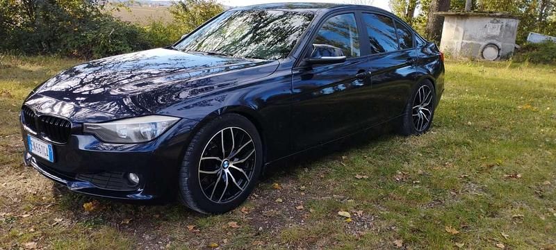 Usata BMW 316 Luxury Line 116 CV (85 kW) 2012 Berlina