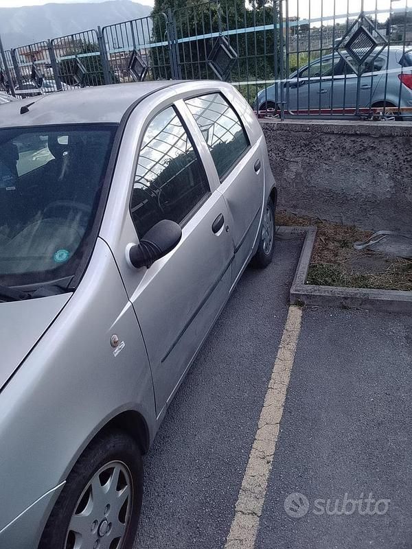 Usata Fiat Punto 2006 Grigio Utilitaria