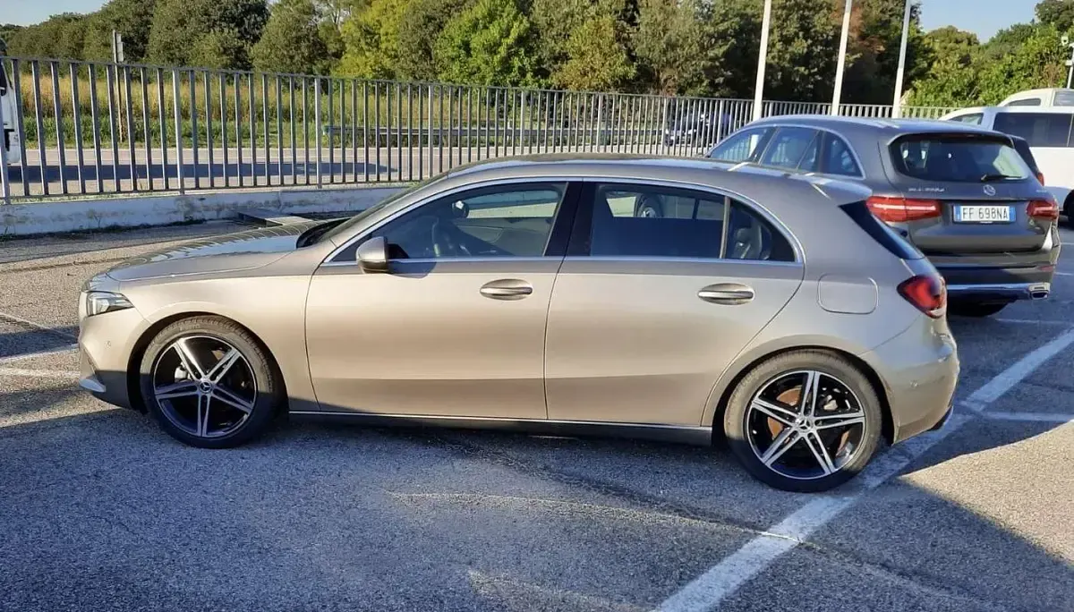 Usata Mercedes A200 Premium 163 CV (119 kW) 2019 Berlina