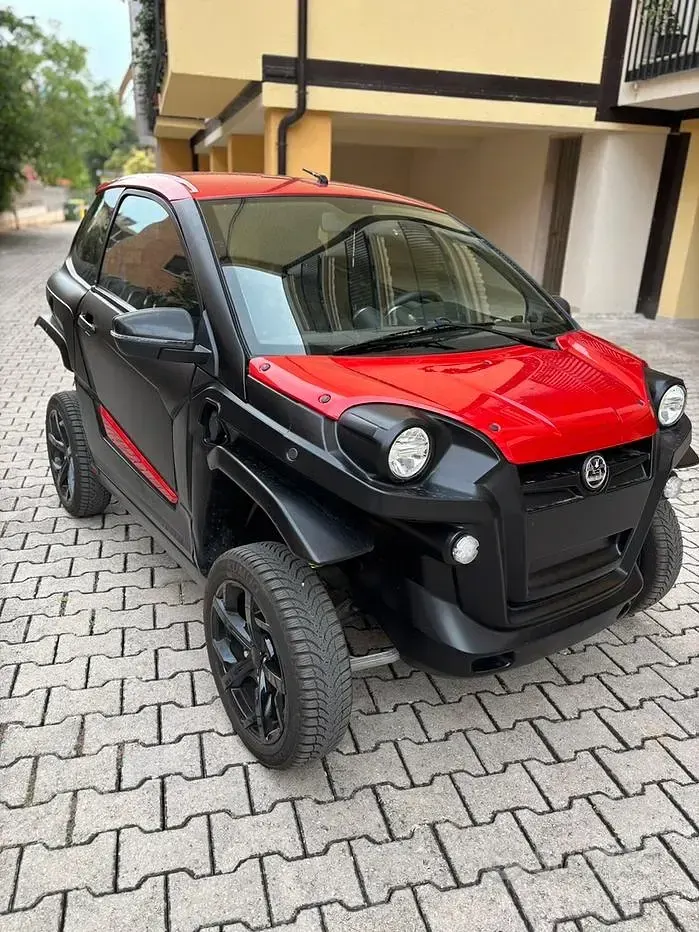 Usata Aixam e-Scouty 2024 Utilitaria