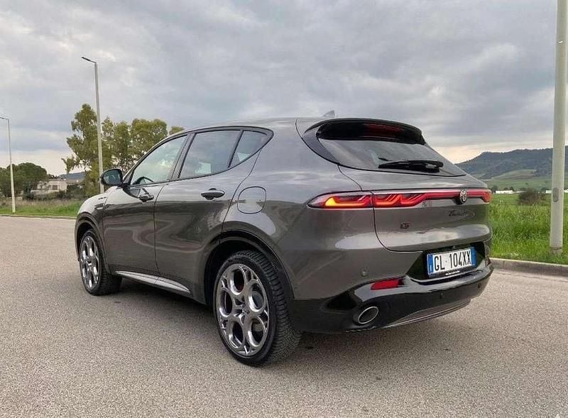 Usata Alfa Romeo Tonale Edizione Speciale 179 CV (131 kW) 2023 Grigio SUV