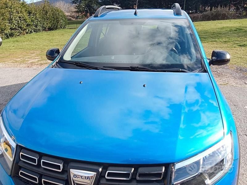 Usata Dacia Sandero 100 CV (73 kW) 2020 Blu Berlina