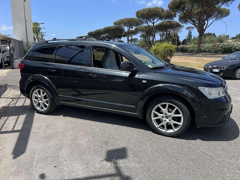 Usata Fiat Freemont Urban 170 CV (125 kW) 2011 Nero SUV