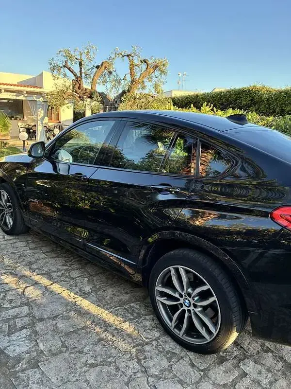 Usata BMW X4 M Sport 190 CV (139 kW) 2018 Nero SUV