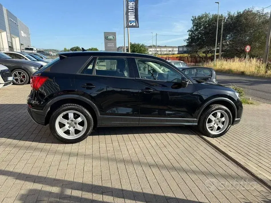 Usata Audi Q2 Sport 116 CV (85 kW) 2018 Nero SUV