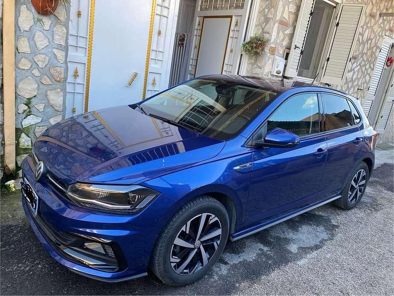 Usata VW Polo Highline 90 CV (66 kW) 2018 Blu Utilitaria