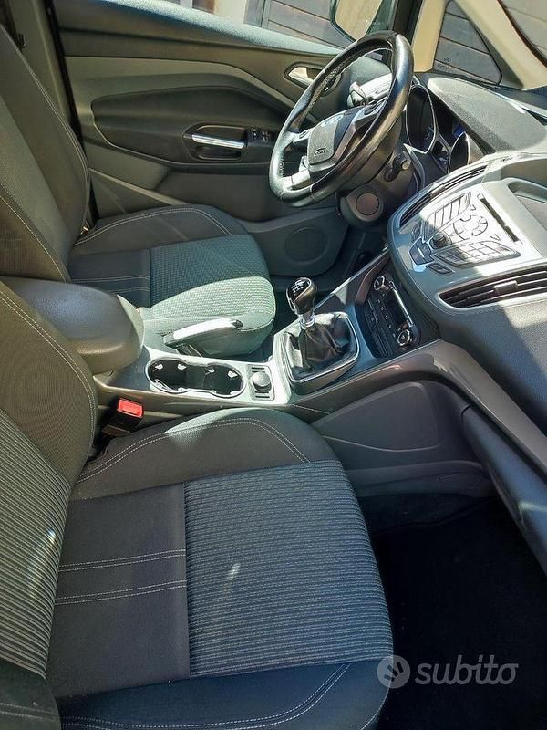 Usata Ford C-MAX 115 CV (84 kW) 2015 Grigio Monovolume