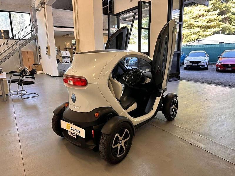 Usata Renault Twizy 13 kW (18 CV) 2014 Bianco Utilitaria
