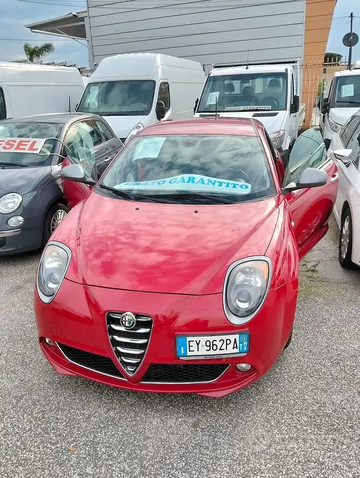 Usata Alfa Romeo MiTo Distinctive 85 CV (62 kW) 2015 Rosso Utilitaria
