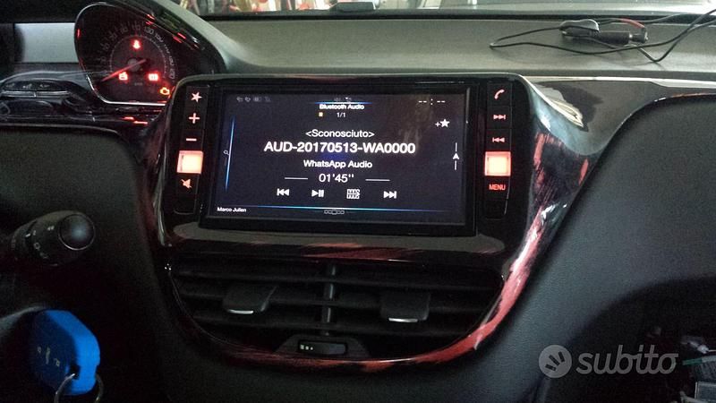 Usata Peugeot 208 68 CV (50 kW) 2014 Utilitaria