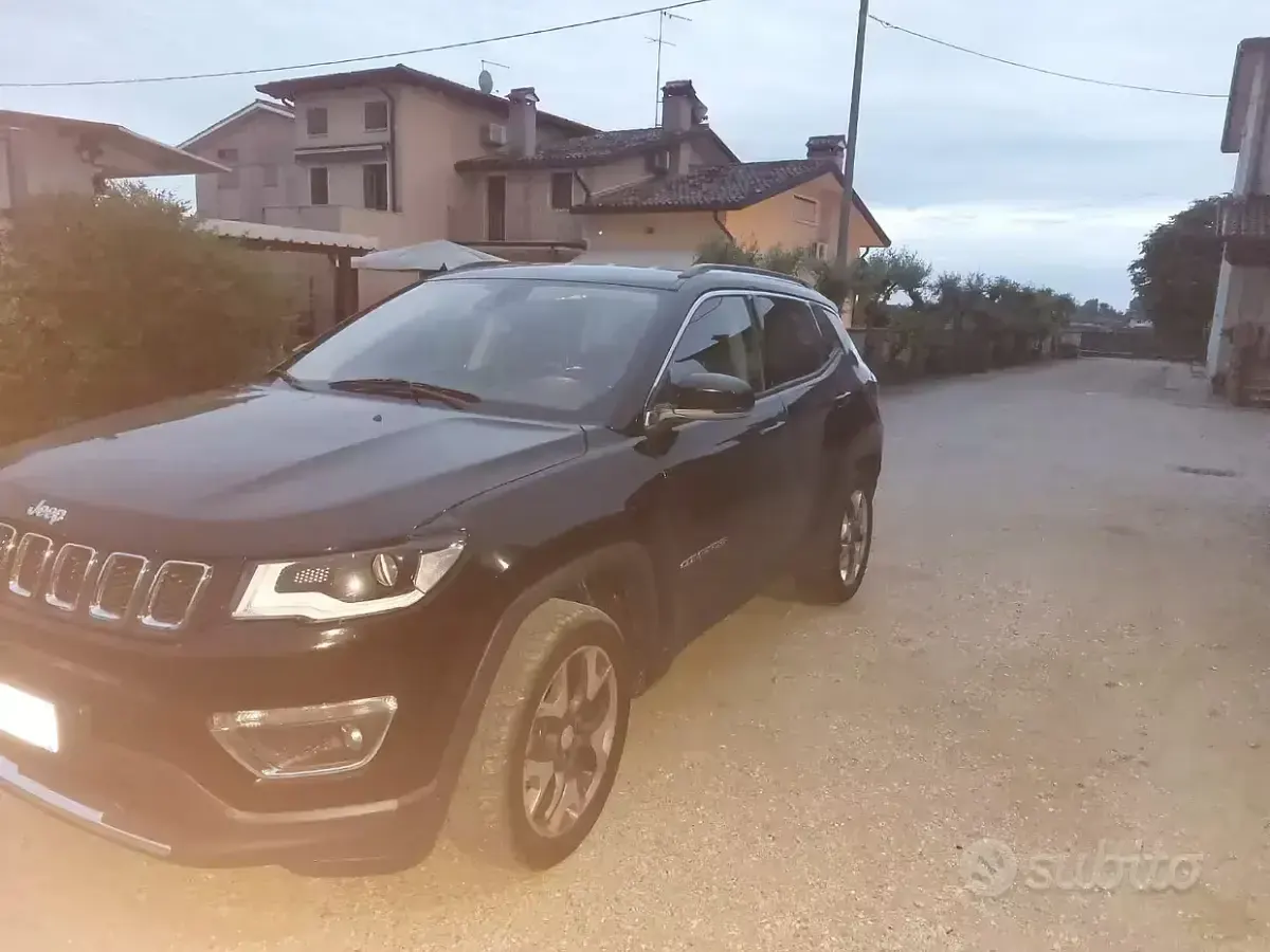 Usata Jeep Compass 140 CV (102 kW) 2018 SUV