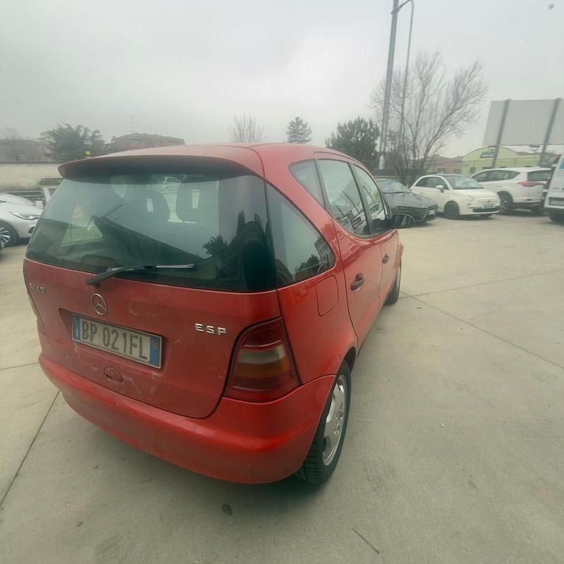 Usata Mercedes A140 Classic 82 CV (60 kW) 2000 Rosso Berlina