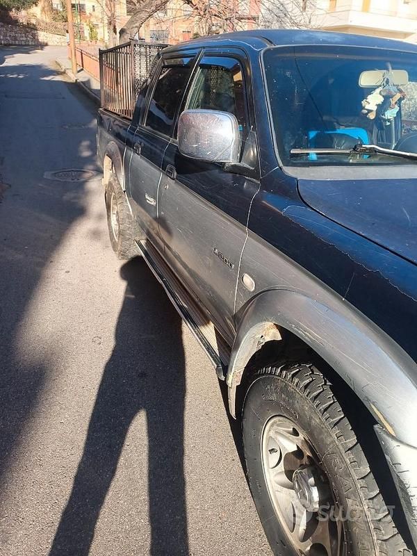 Usata Mitsubishi L 99 CV (72 kW) 2000 Cabrio