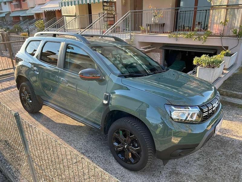 Usata Dacia Duster Extreme 101 CV (74 kW) 2023 Verde SUV