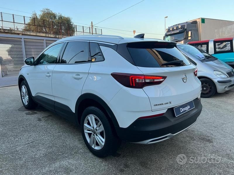 Usata Opel Grandland X Innovation 131 CV (96 kW) 2021 Bianco SUV