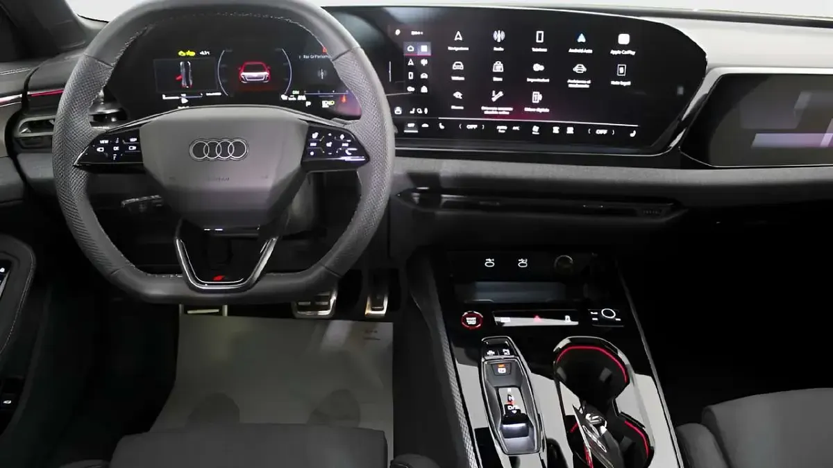 Usata Audi A5 S-Line 204 CV (150 kW) 2025 Blu elettrico Berlina