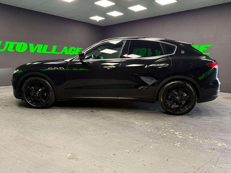 Usata Maserati Levante 250 CV (183 kW) 2021 Nero SUV