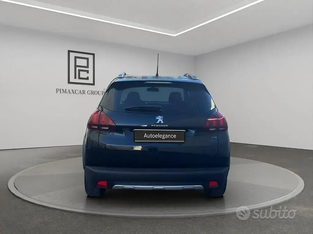 Usata Peugeot 2008 Allure 83 CV (61 kW) 2019 Nero SUV