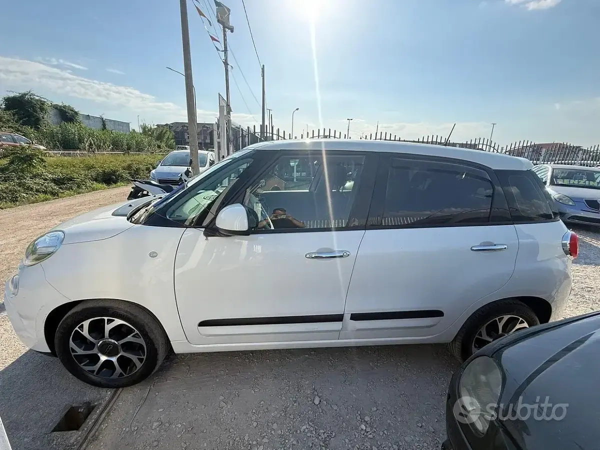 Usata Fiat 500L Business 95 CV (69 kW) 2017 Bianco Monovolume