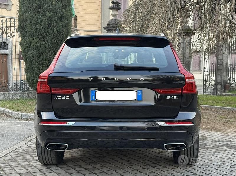 Usata Volvo XC60 Inscription 197 CV (144 kW) 2020 Nero SUV