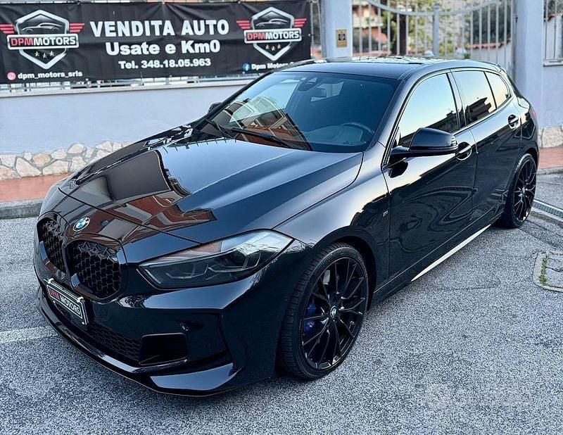 Usata BMW 135 Efficient Dynamics 306 CV (225 kW) 2021 Nero Utilitaria