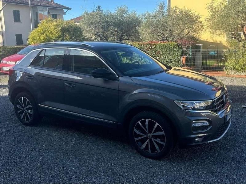 Usata VW T-Roc Advance 150 CV (110 kW) 2019 Grigio SUV