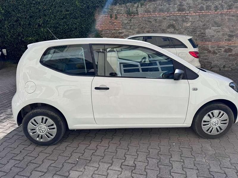 Usata VW up! Move 60 CV (44 kW) 2015 Bianco Utilitaria