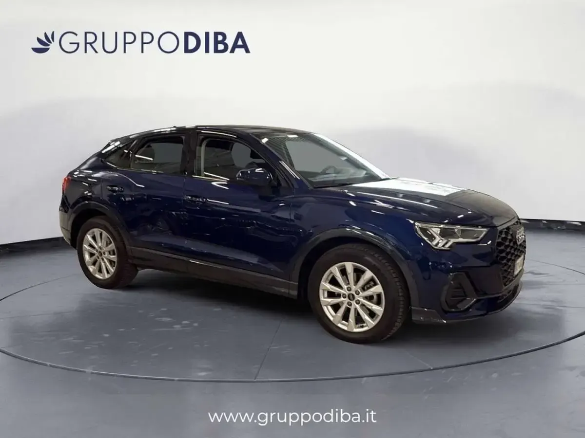 Usata Audi Q3 Sportback Business Plus 150 CV (110 kW) 2025 Blu SUV