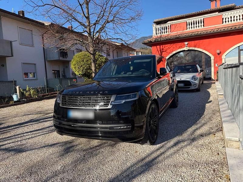 Nero Nuova 2025 Land Rover Range Rover Autobiography SUV | 215.000 € - Immagine 1/4