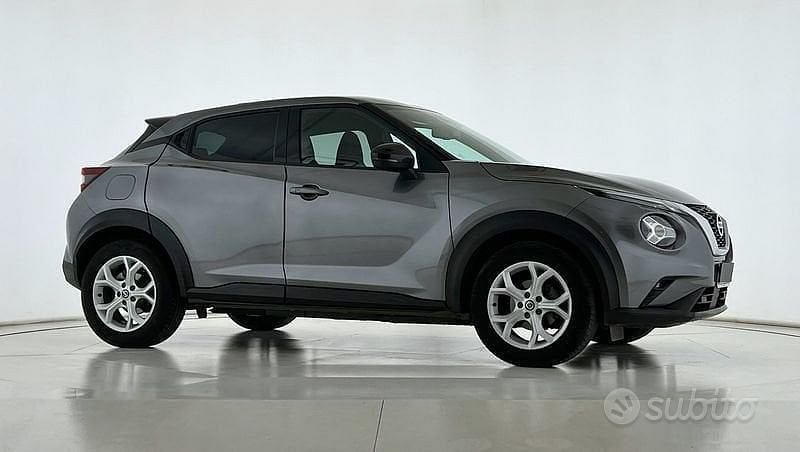 Usata Nissan Juke N-Connecta 114 CV (83 kW) 2022 Grigio SUV