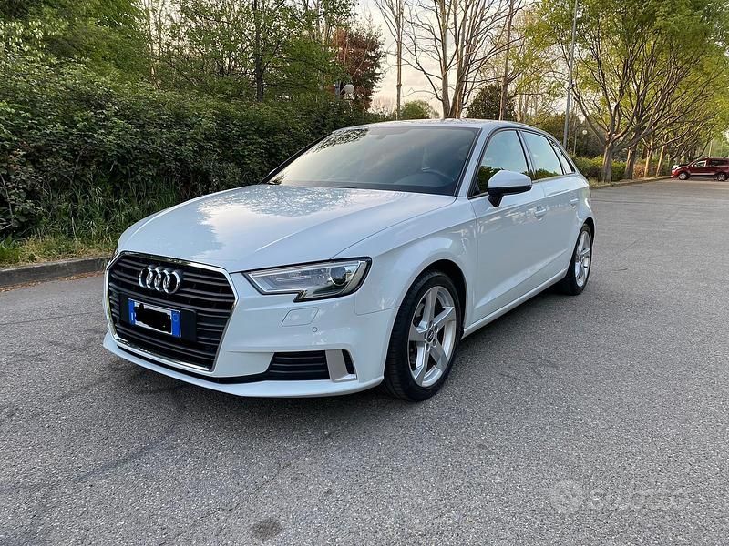 Bianco Usata 2017 Audi A3 Sport Tre volumi | 13.400 € (Buon prezzo) - Immagine 1/4