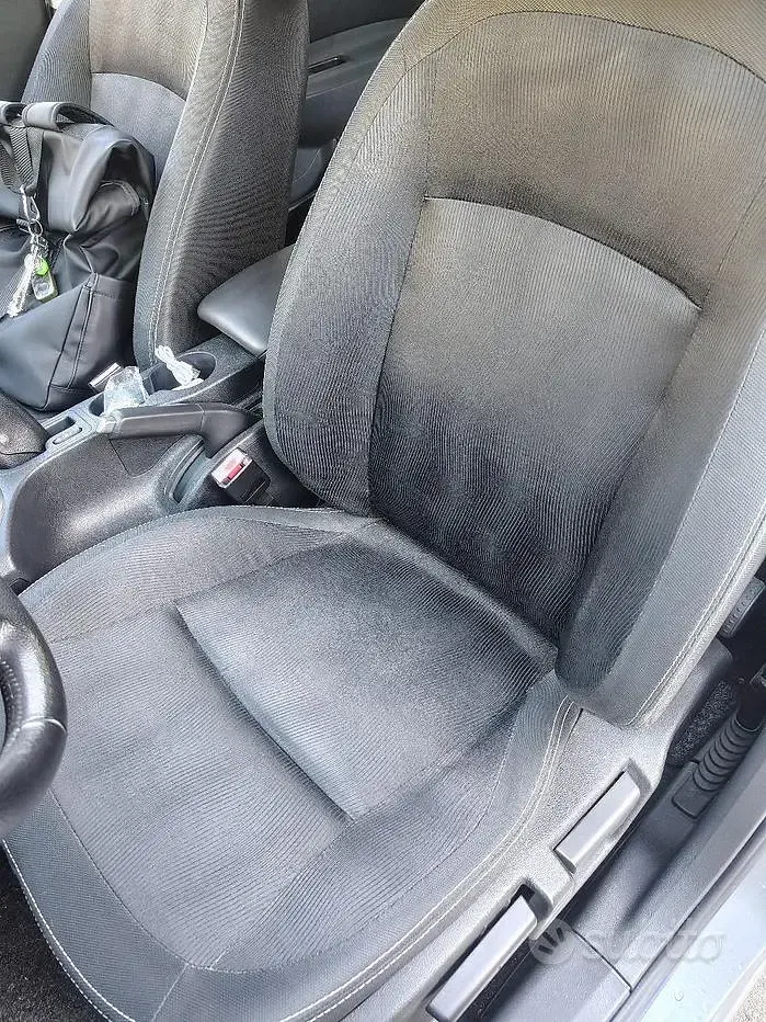 Usata Nissan Qashqai 106 CV (77 kW) 2010 Grigio SUV