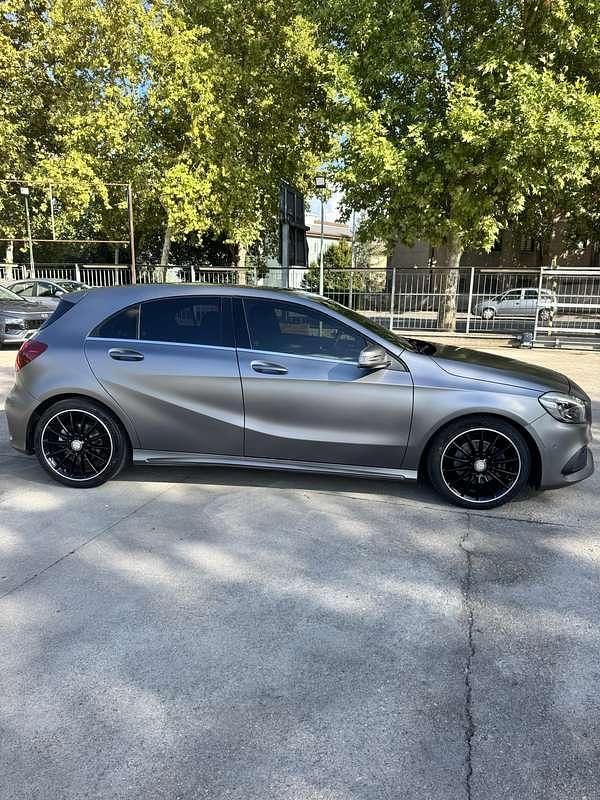 Usata Mercedes A160 Premium 90 CV (66 kW) 2017 Berlina