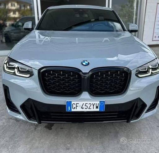 Grigio Usata 2021 BMW X4 M Sport SUV | 48.500 € (Molto cara) - Immagine 1/4