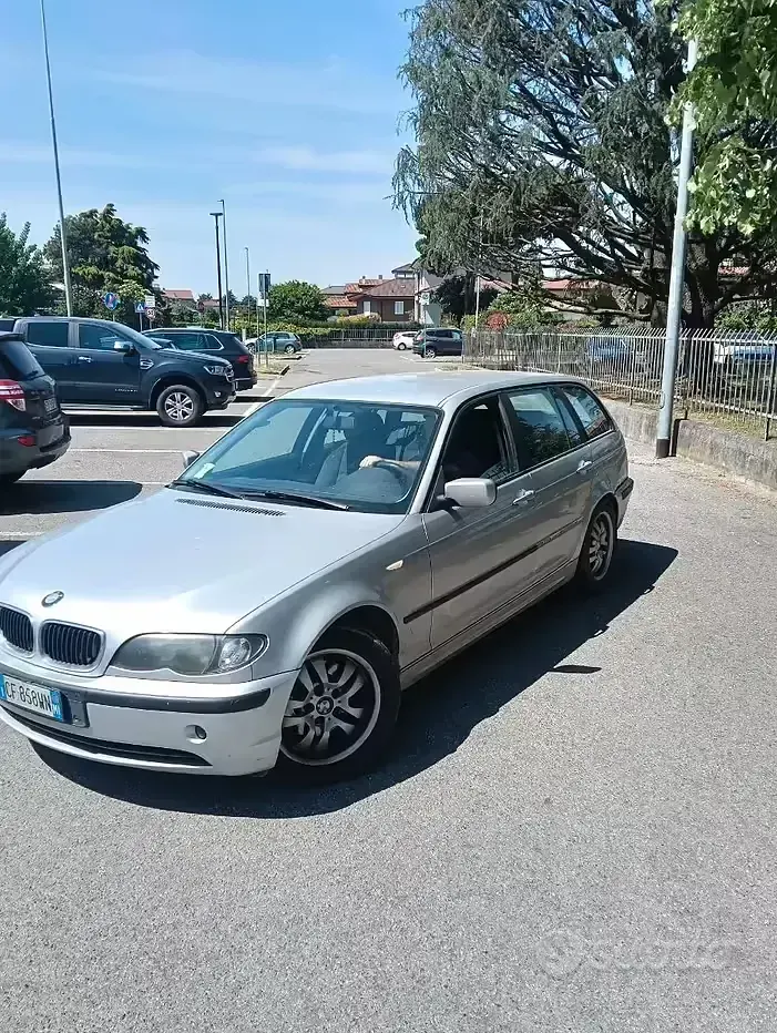 Usata BMW 320 150 CV (110 kW) 2003 Grigio Station wagon