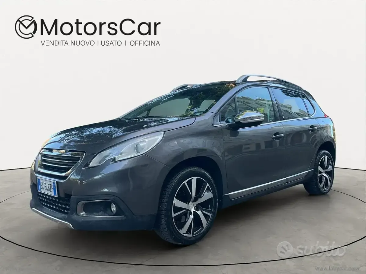 Usata Peugeot 2008 Allure 120 CV (88 kW) 2015 Grigio SUV