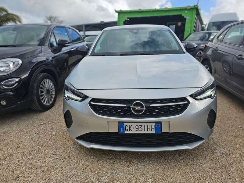 Usata Opel Corsa Elegance 101 CV (74 kW) 2022 Argento Berlina