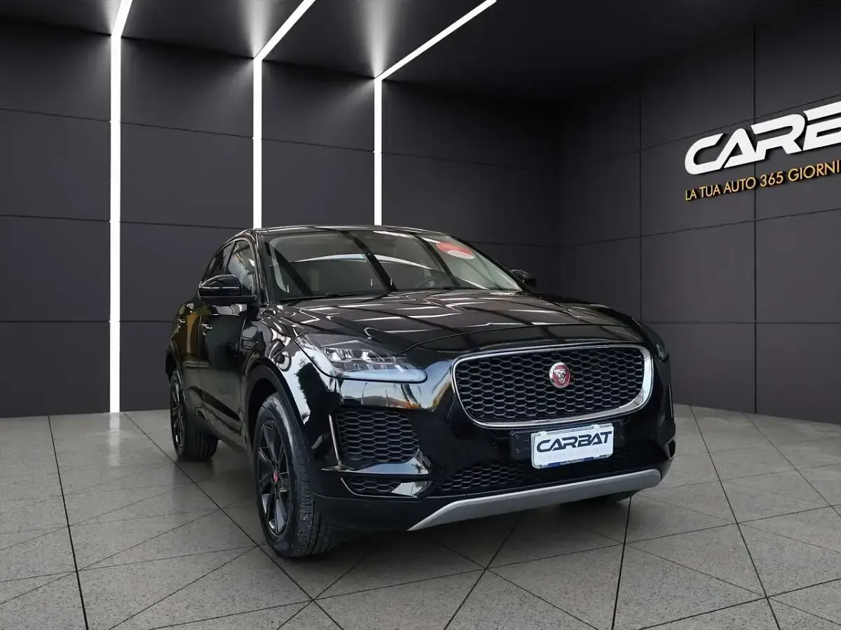 Usata Jaguar E-Pace R-Dynamic 180 CV (132 kW) 2019 Nero SUV