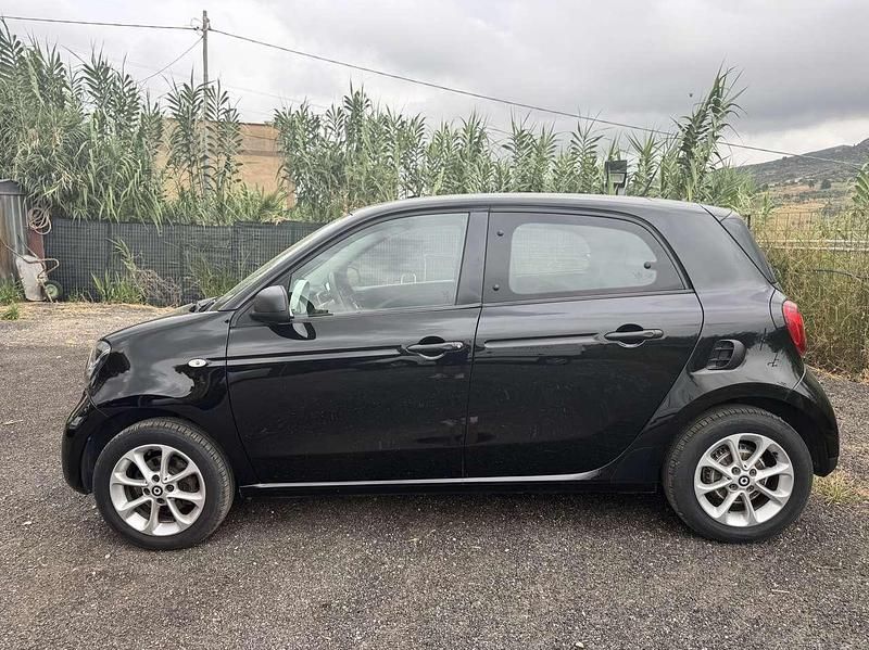 Usata Smart ForFour 71 CV (52 kW) 2016 Other Utilitaria