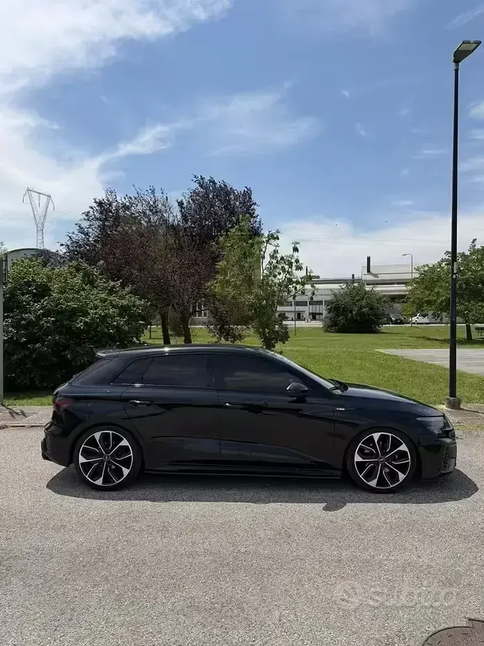 Usata Audi A3 S-Line 150 CV (110 kW) 2024 Nero Berlina