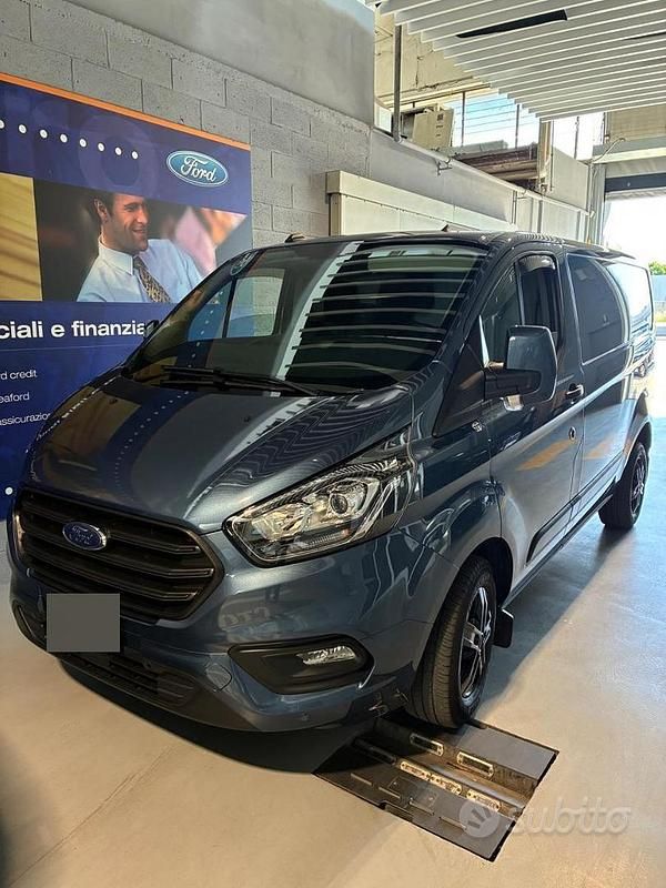 Occasion Ford Transit Custom 131 ch (96 kW) 2023 Berline