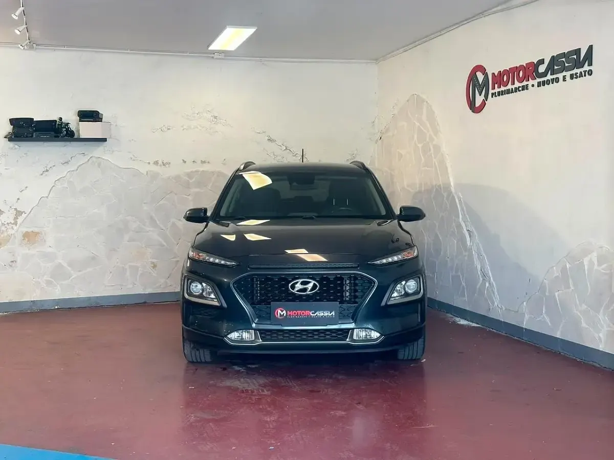 Usata Hyundai Kona Style 119 CV (87 kW) 2018 Grigio SUV