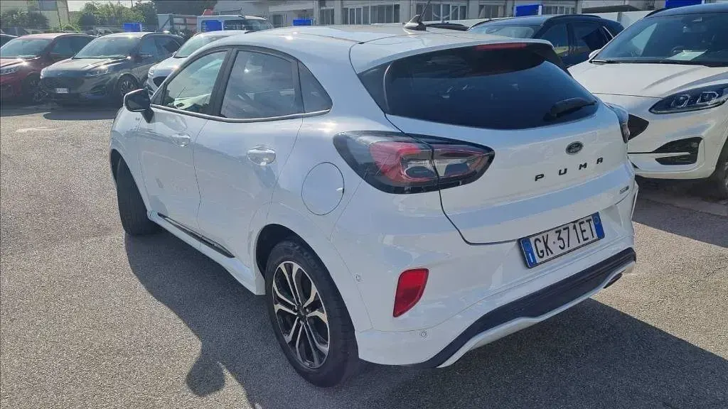 Usata Ford Puma ST-Line 125 CV (91 kW) 2022 Frozen whi SUV
