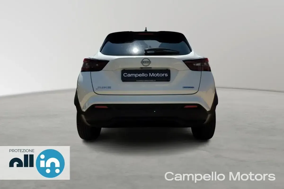 Usata Nissan Juke N-Connecta 94 CV (69 kW) 2023 Bianco metallizzato SUV