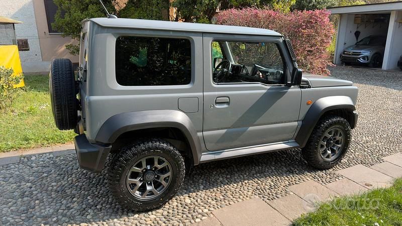 Second-hand Suzuki Jimny 102 CP (75 kW) 2021 SUV