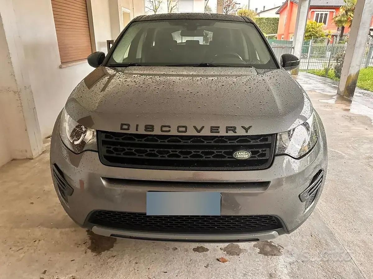 Usata Land Rover Discovery Sport 150 CV (110 kW) 2017 Grigio SUV