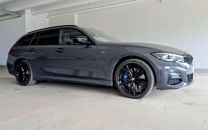 Usata BMW 330e M Sport 184 CV (135 kW) 2021 Grigio Station wagon