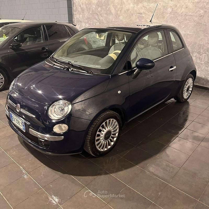 Usata Fiat 500 Lounge 69 CV (50 kW) 2010 Blu/azzurro Berlina